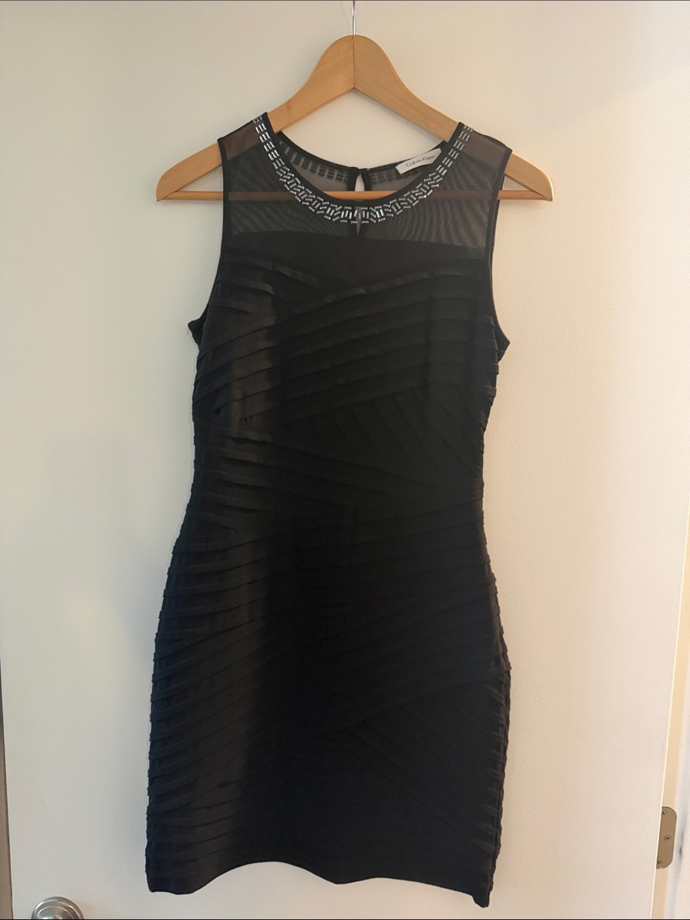 Calvin Klein Black Sleeveless Mesh Yoke Cocktail Dress small size